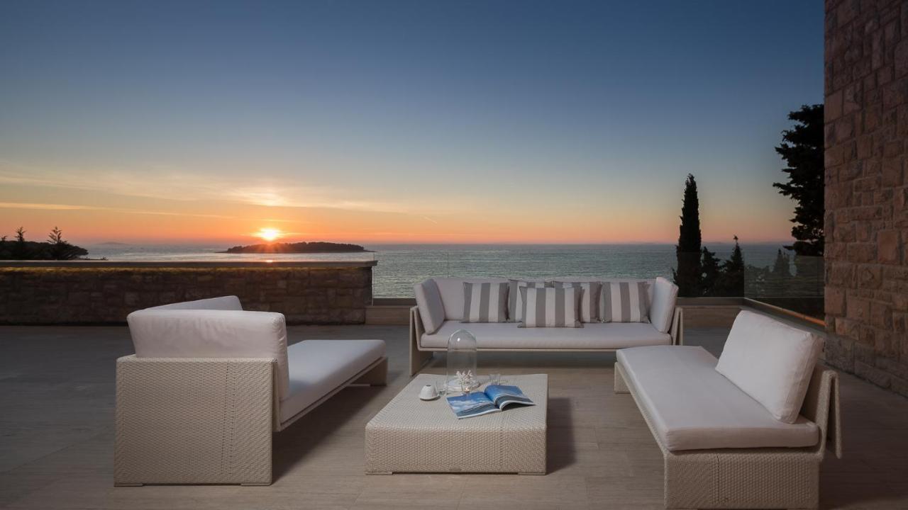 Luxury Seafront Villa Primosten Glamour With Private Pool, Sauna And Gym At The Beach In Primošten Zewnętrze zdjęcie