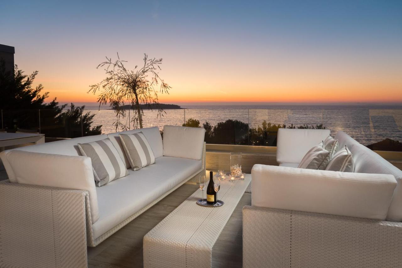 Luxury Seafront Villa Primosten Glamour With Private Pool, Sauna And Gym At The Beach In Primošten Zewnętrze zdjęcie